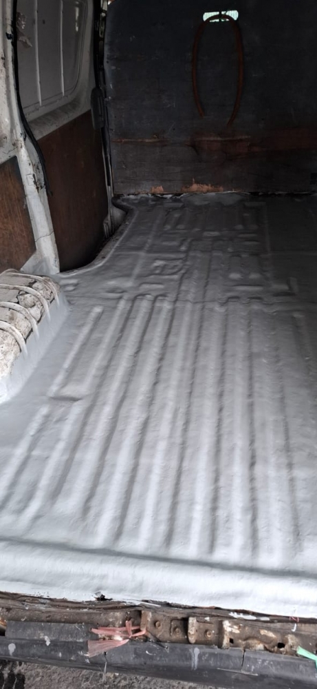 MeSTI & Halal Ready: Transforming Van Floors for Food Logistics