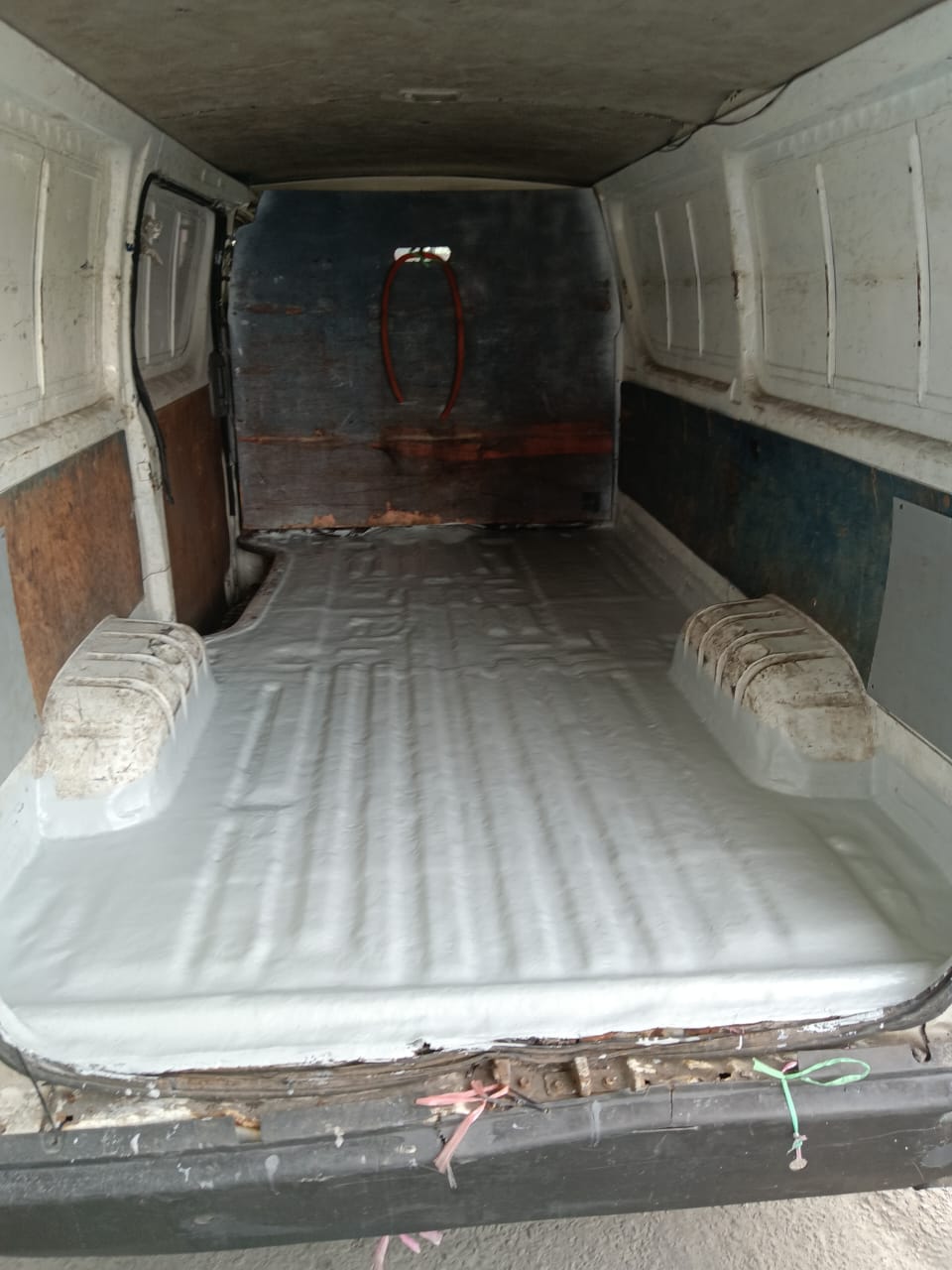 Finished Fiberglass Laminated Van Floor