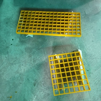 Increase Workplace Safety with Non-Slip Molded Grating