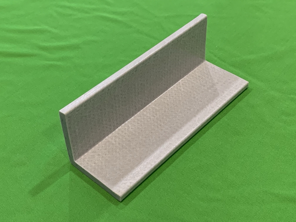FIBERGLASS ANGLE BAR 2x2