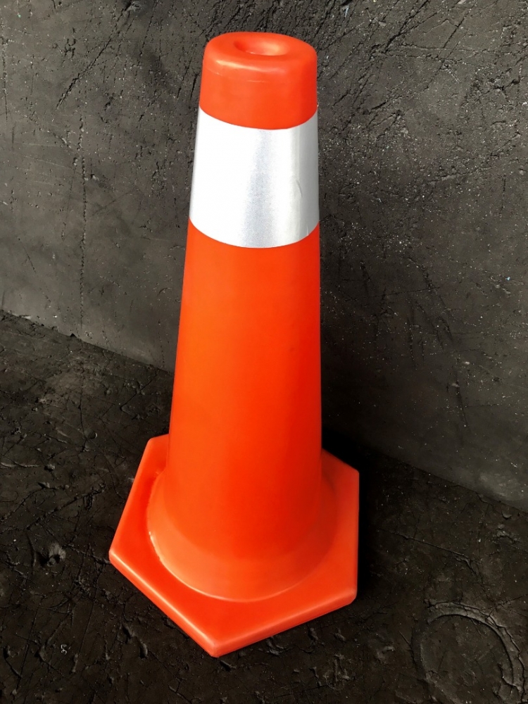 Safety Cones: Model SC-30